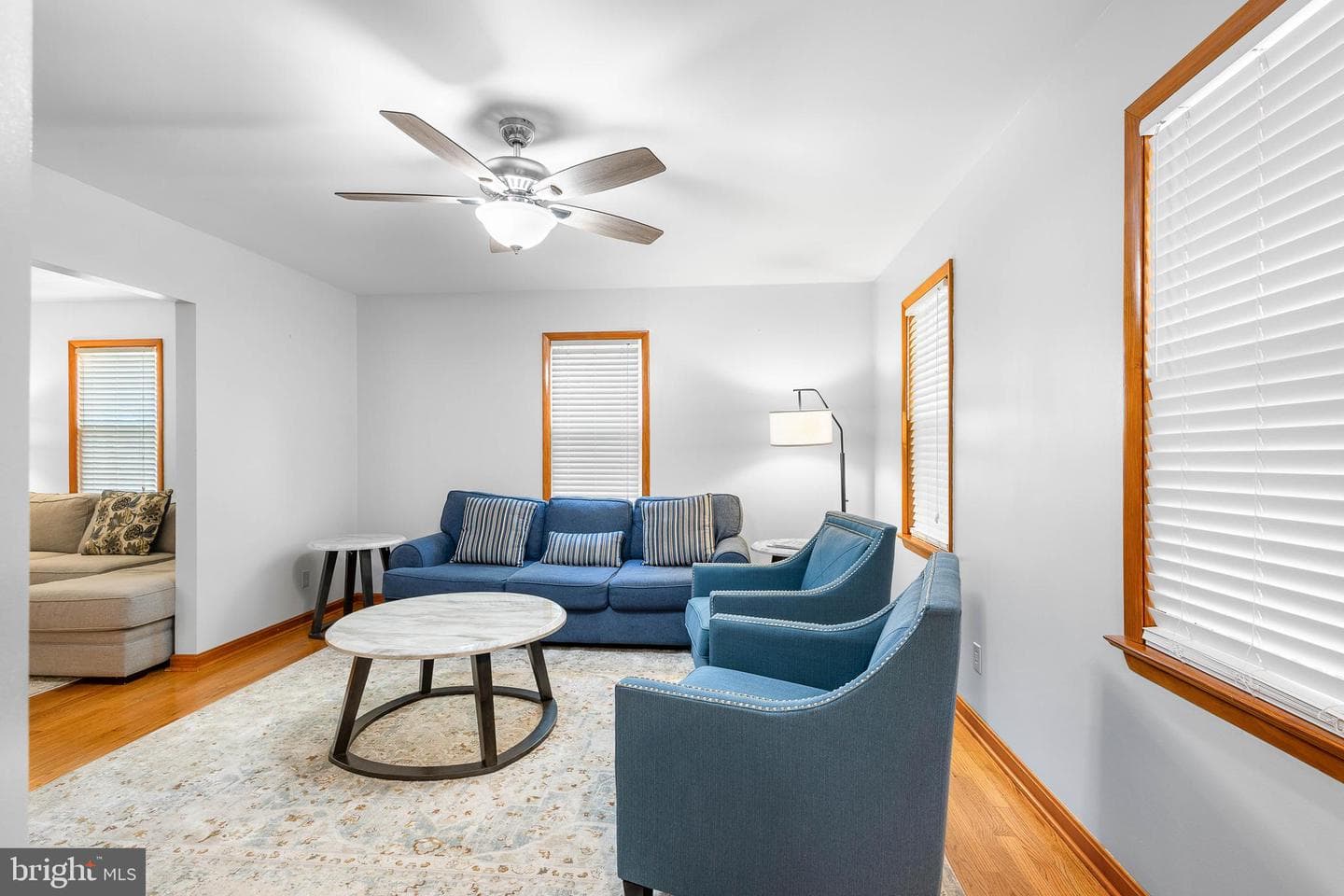 994 N Glebe Road photo 17