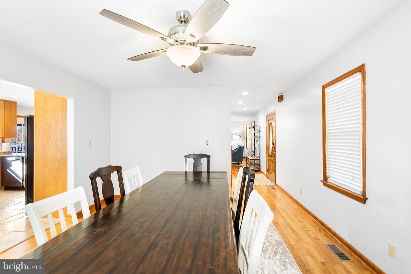 994 N Glebe Road photo 25