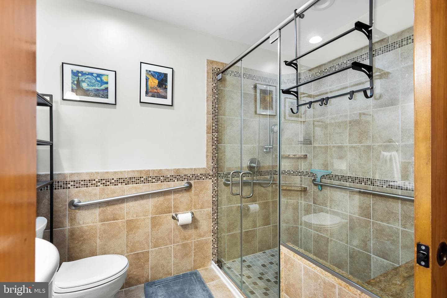 994 N Glebe Road photo 46