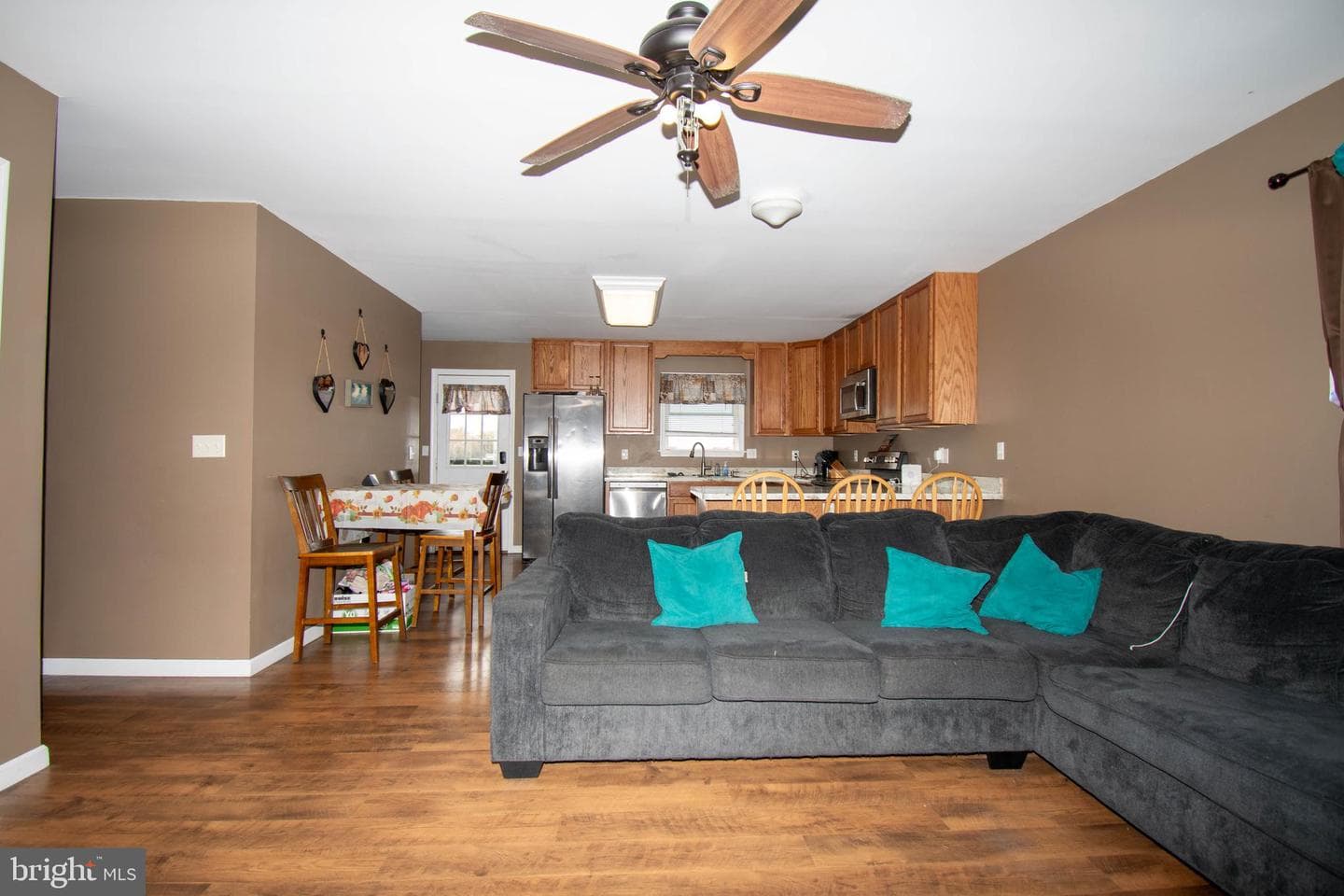 240 Sonnet Rd photo 12