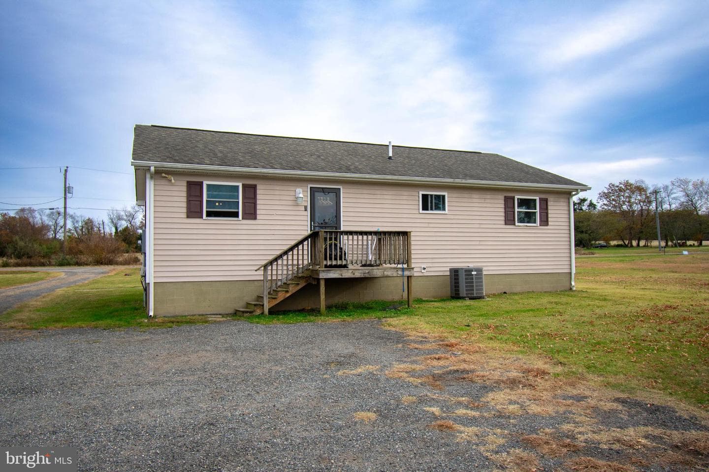 240 Sonnet Rd photo 5
