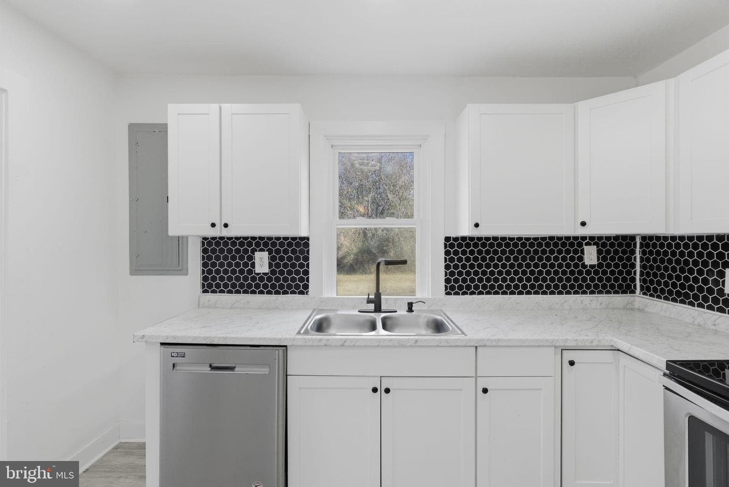 5020 Tucker Hill Road photo 14