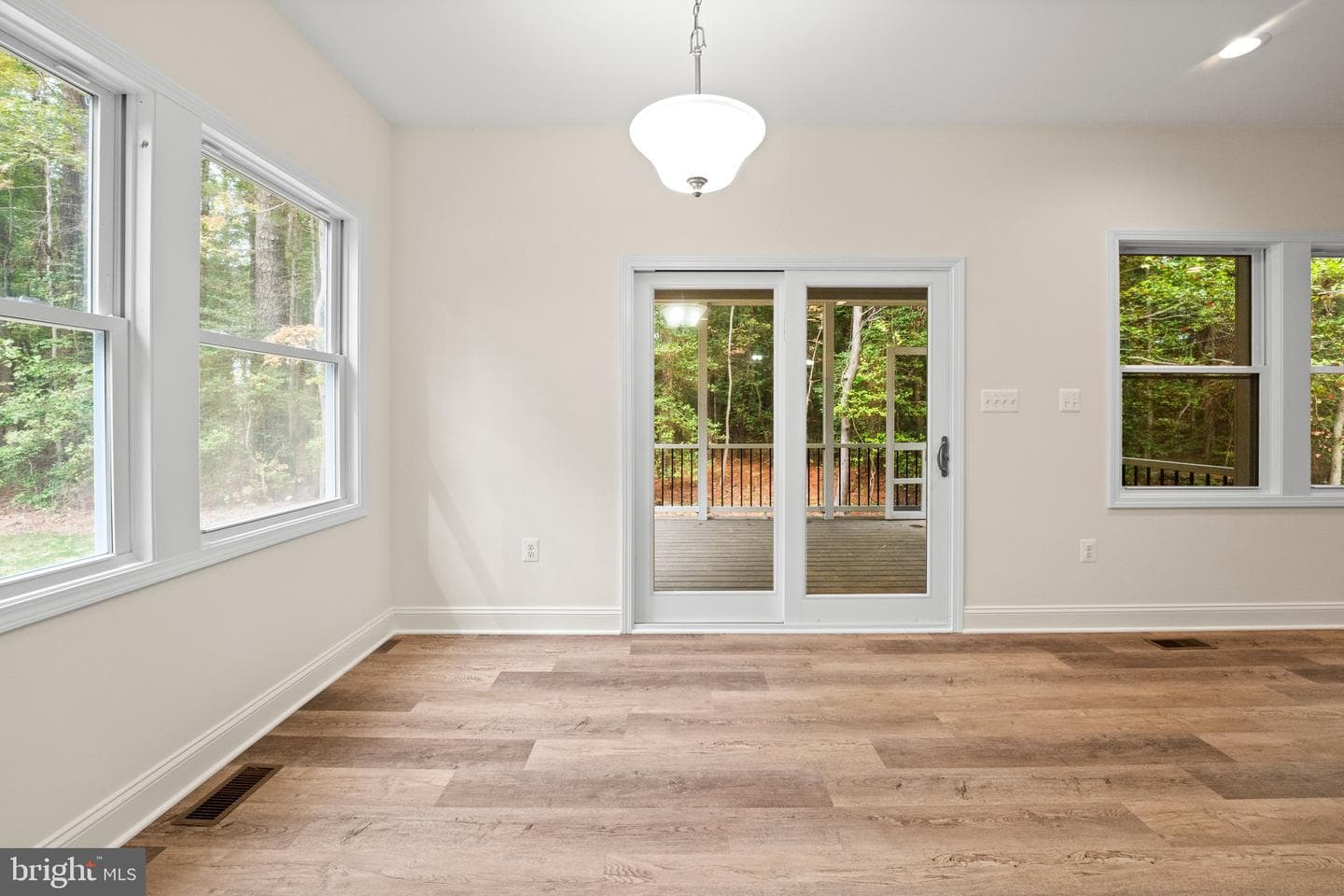 94 Dingley Road photo 14
