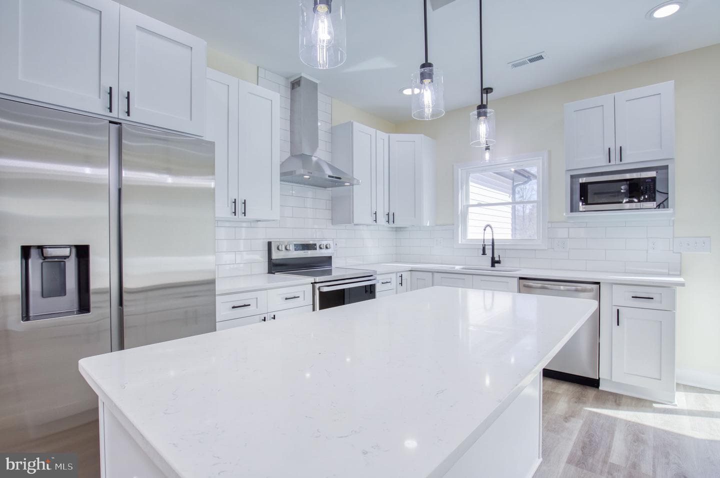 49 Poplar Lane photo 2
