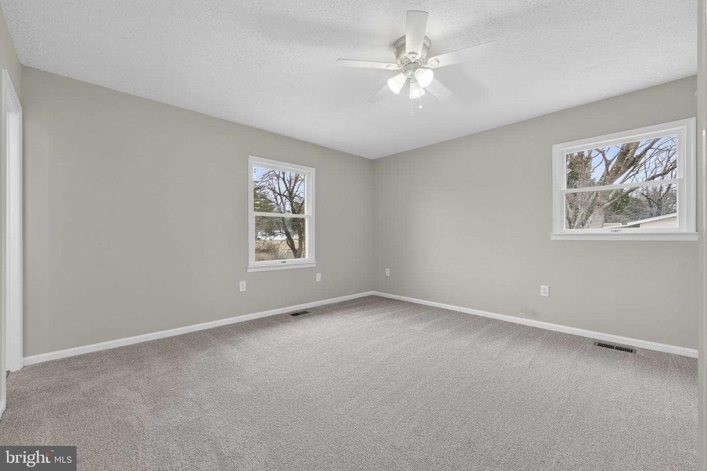 186 East Potomac Drive photo 35