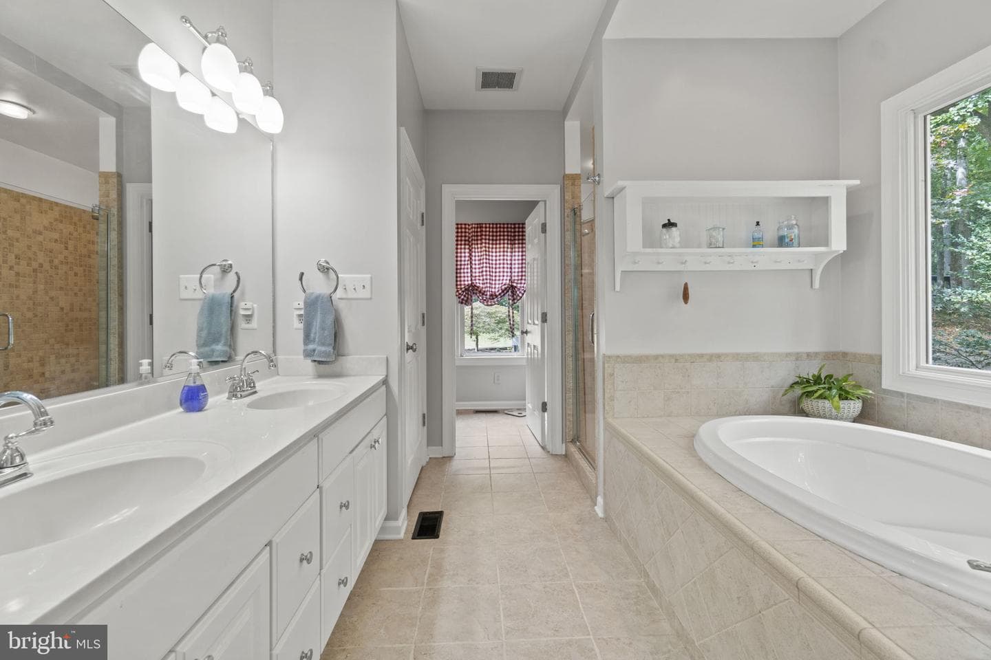 30 Ironwood photo 27