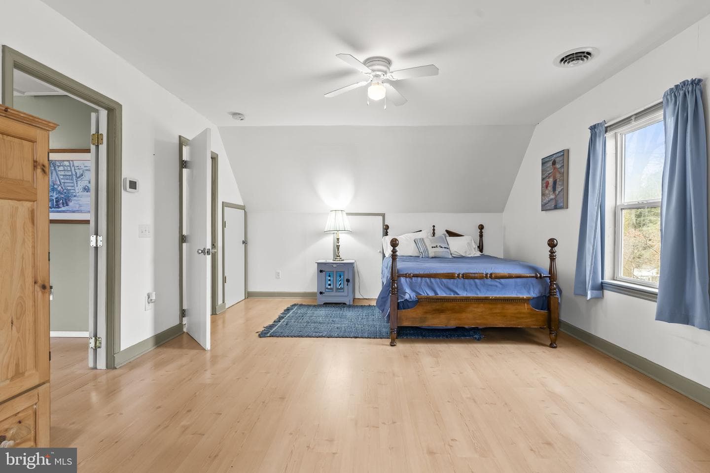 916 Bryant Avenue photo 23