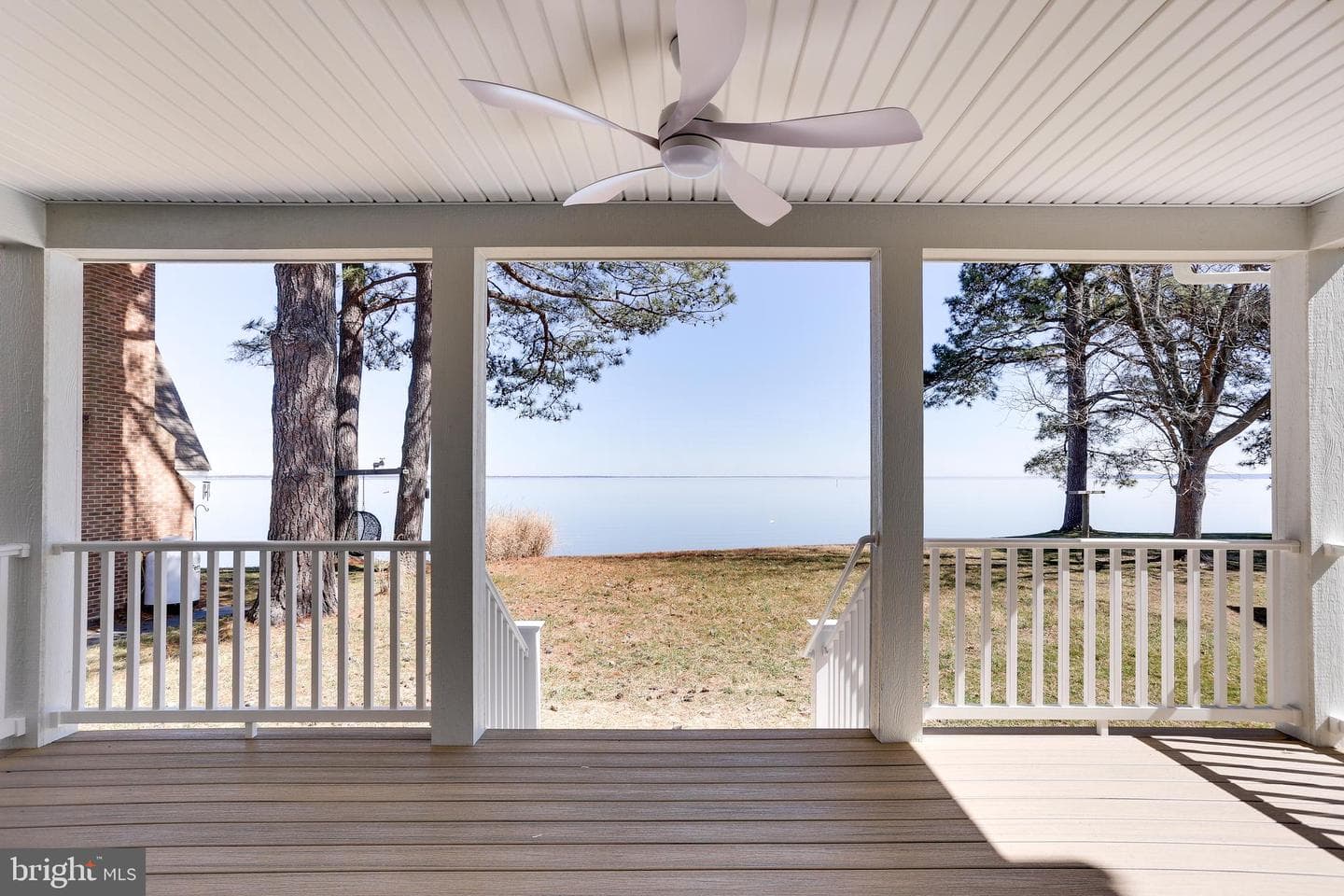 54 Shore Dr. photo 37