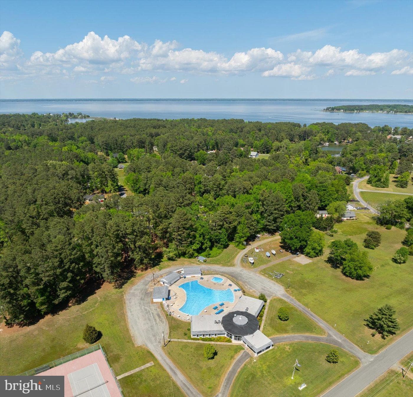 198 Canoe Place photo 36