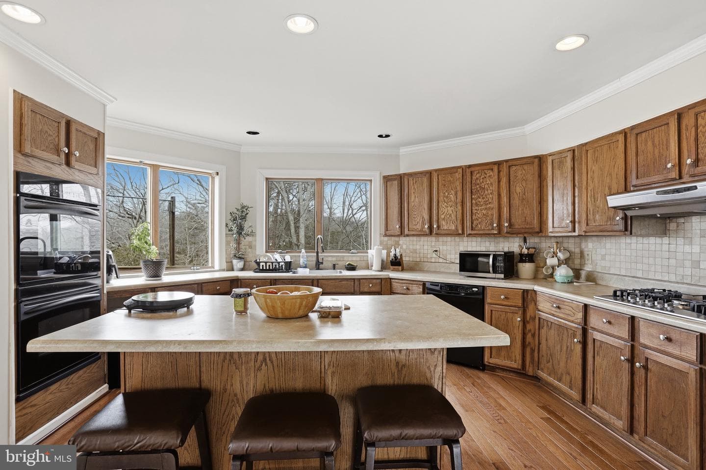 115 Waterside Ln photo 13