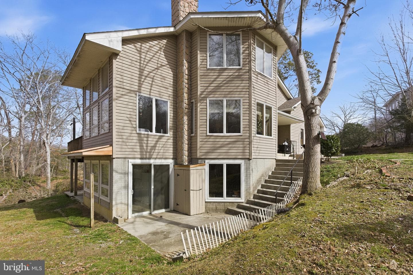 115 Waterside Ln photo 39