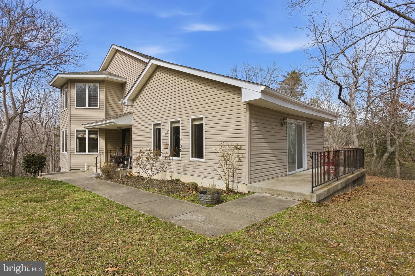 115 Waterside Ln photo 40