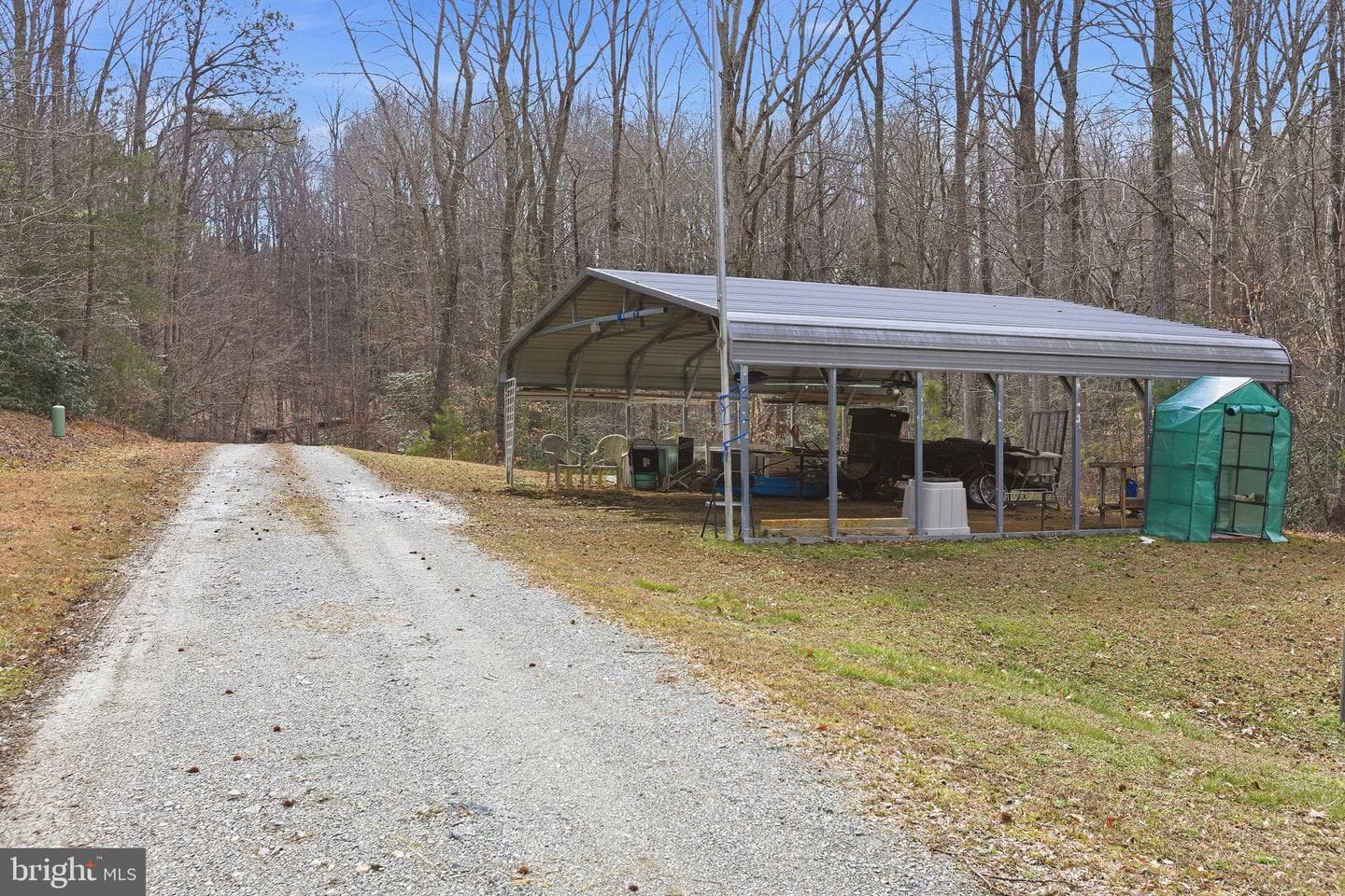 115 Waterside Ln photo 6
