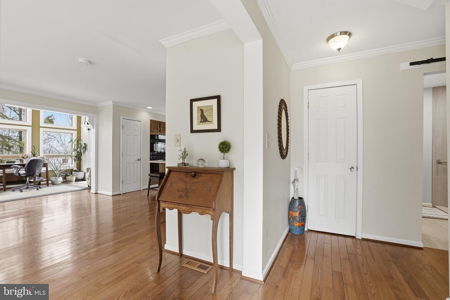 115 Waterside Ln photo 7