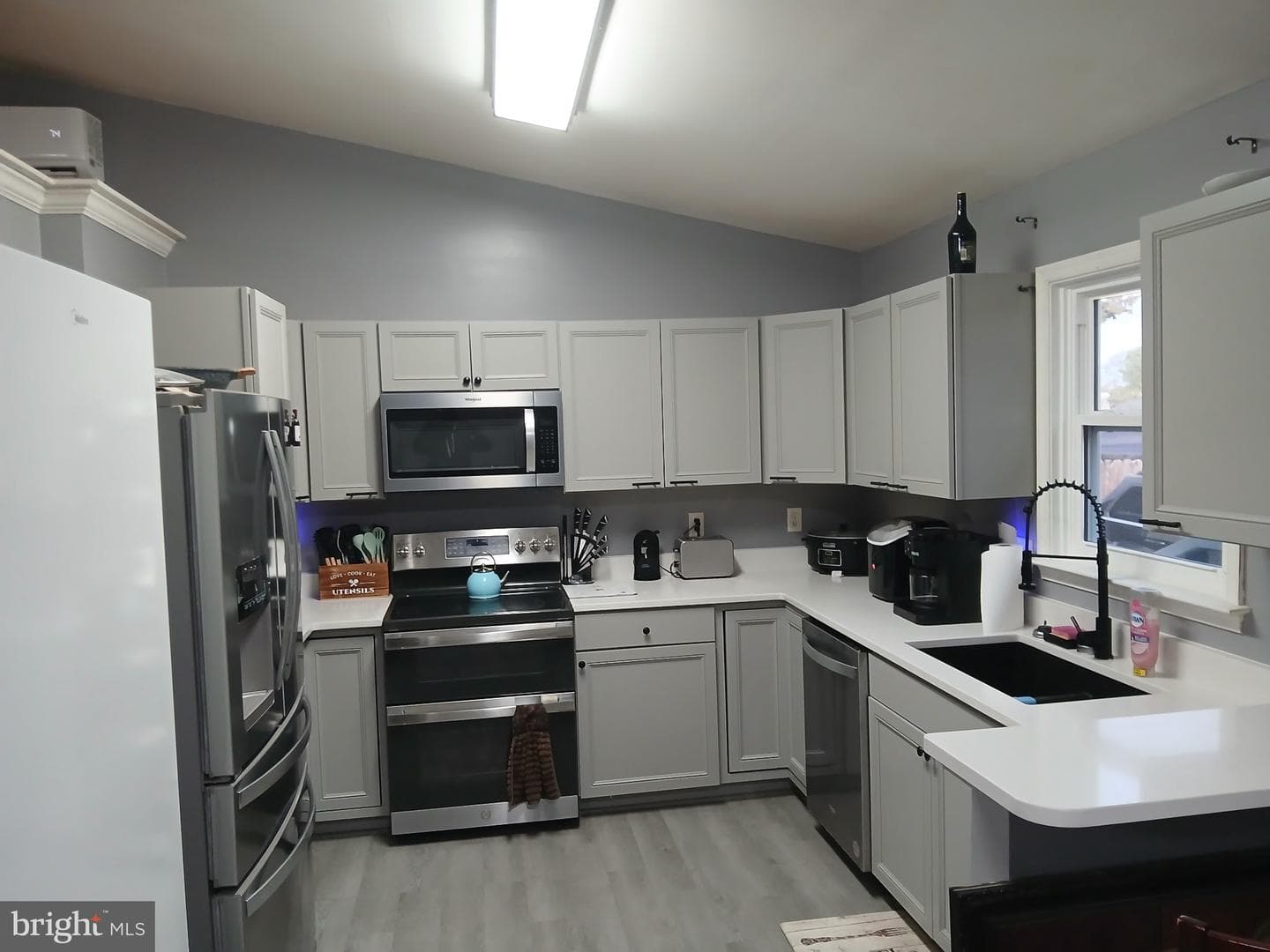 506 Rolando Drive photo 5