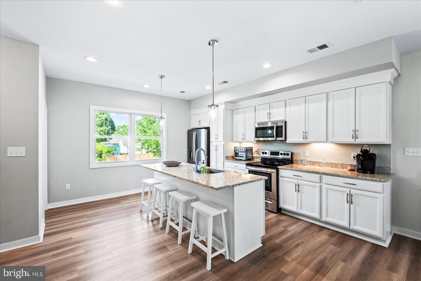 221 Wilder Ave. Avenue photo 6