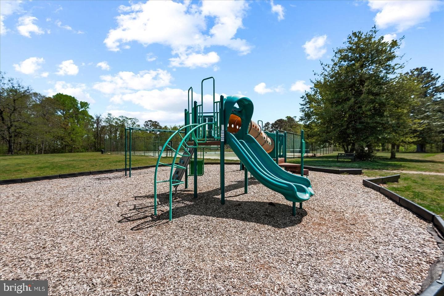 259 Monument Drive photo 80