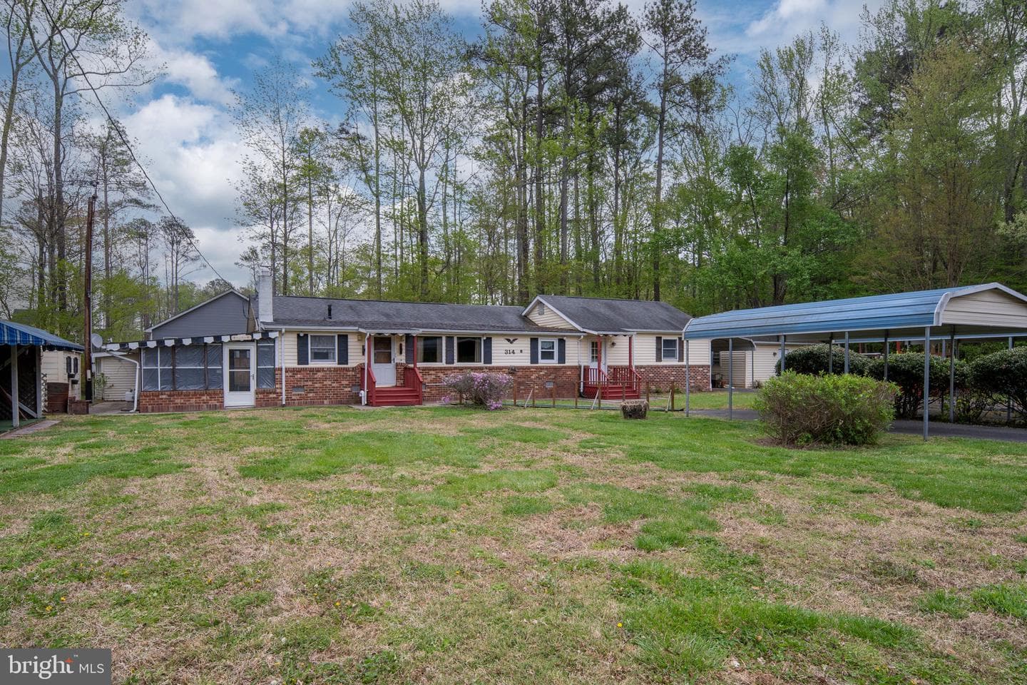 314 Lake Drive photo 5