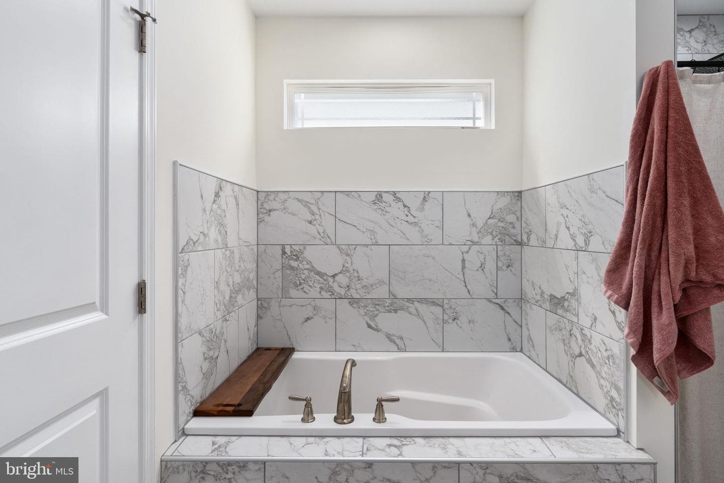 174 Shorewood Dr photo 37