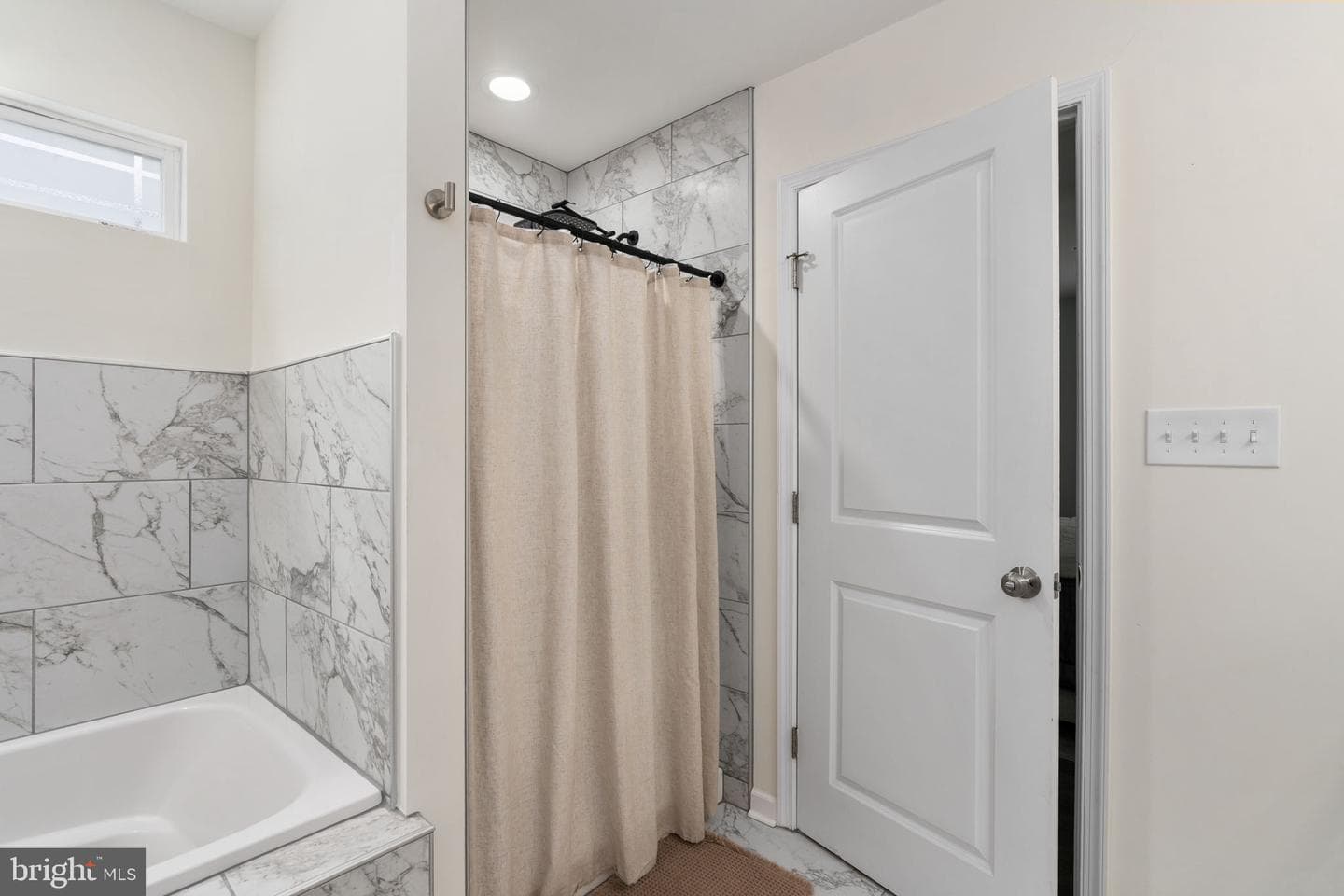 174 Shorewood Dr photo 38