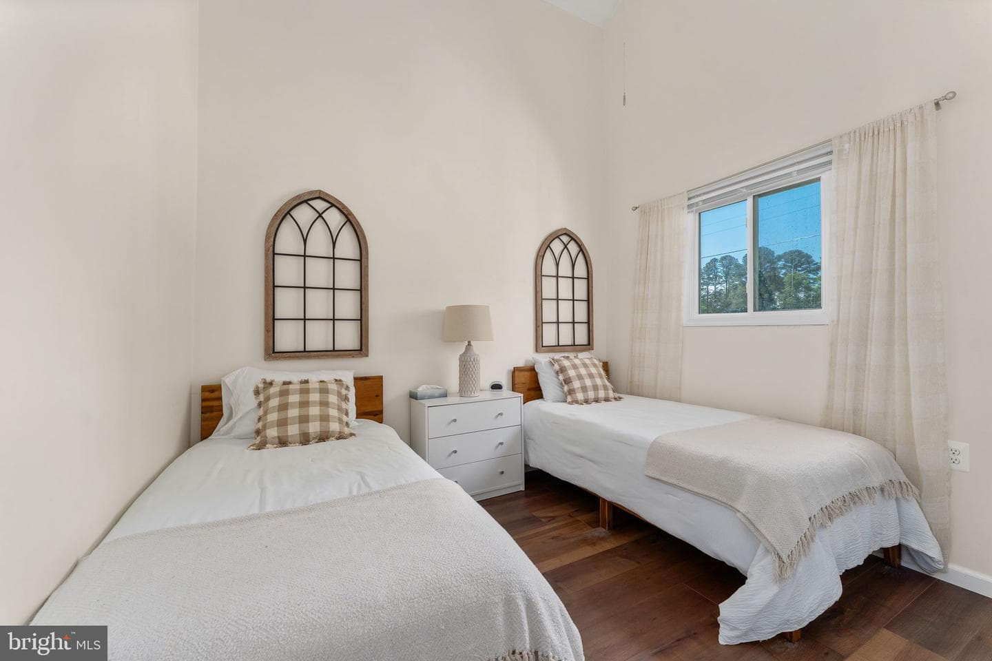 222 Shore Drive photo 15