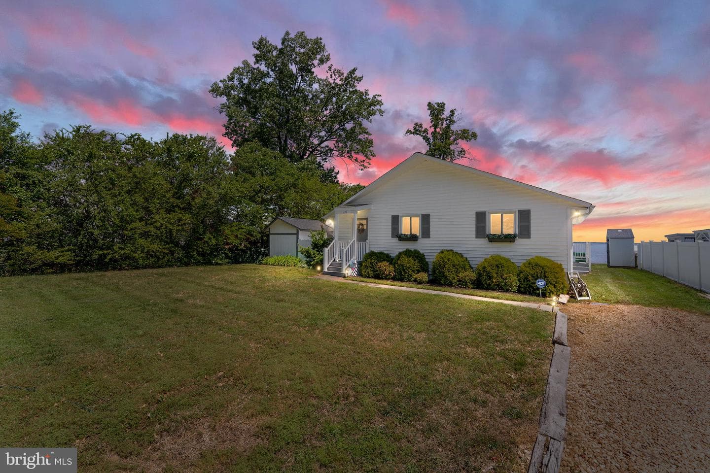 222 Shore Drive photo 35