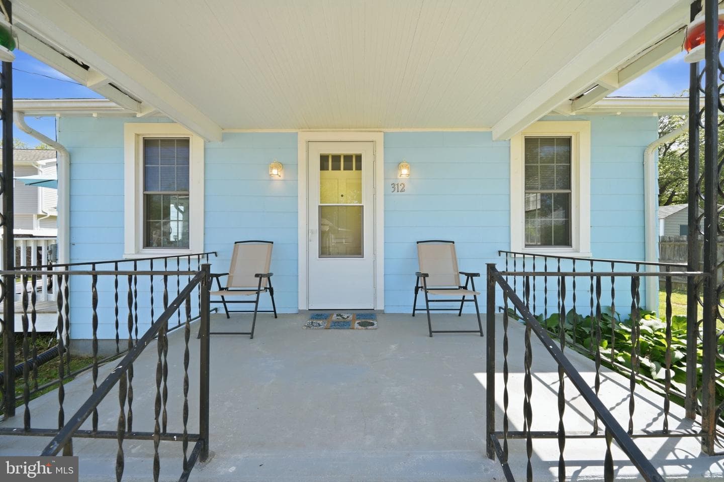 312 Vernon Street photo 8