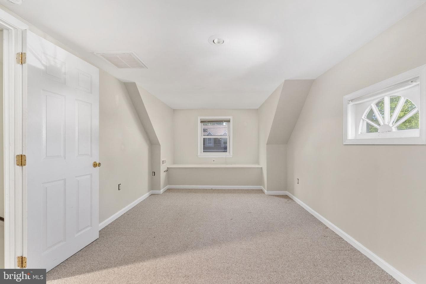 312 Madison Street photo 65