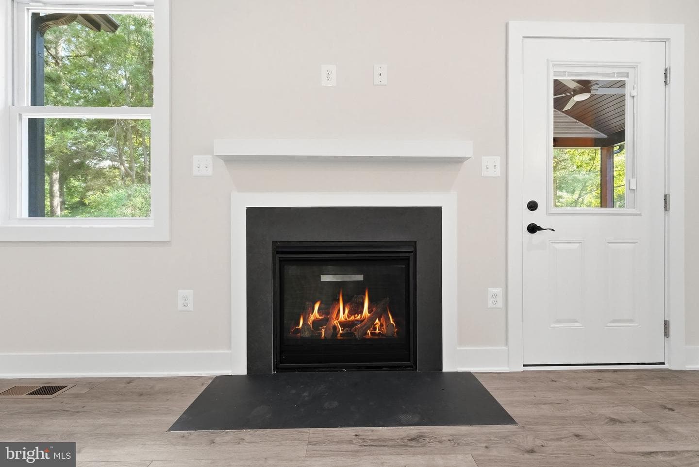 60 Sweetbriar Lane photo 11