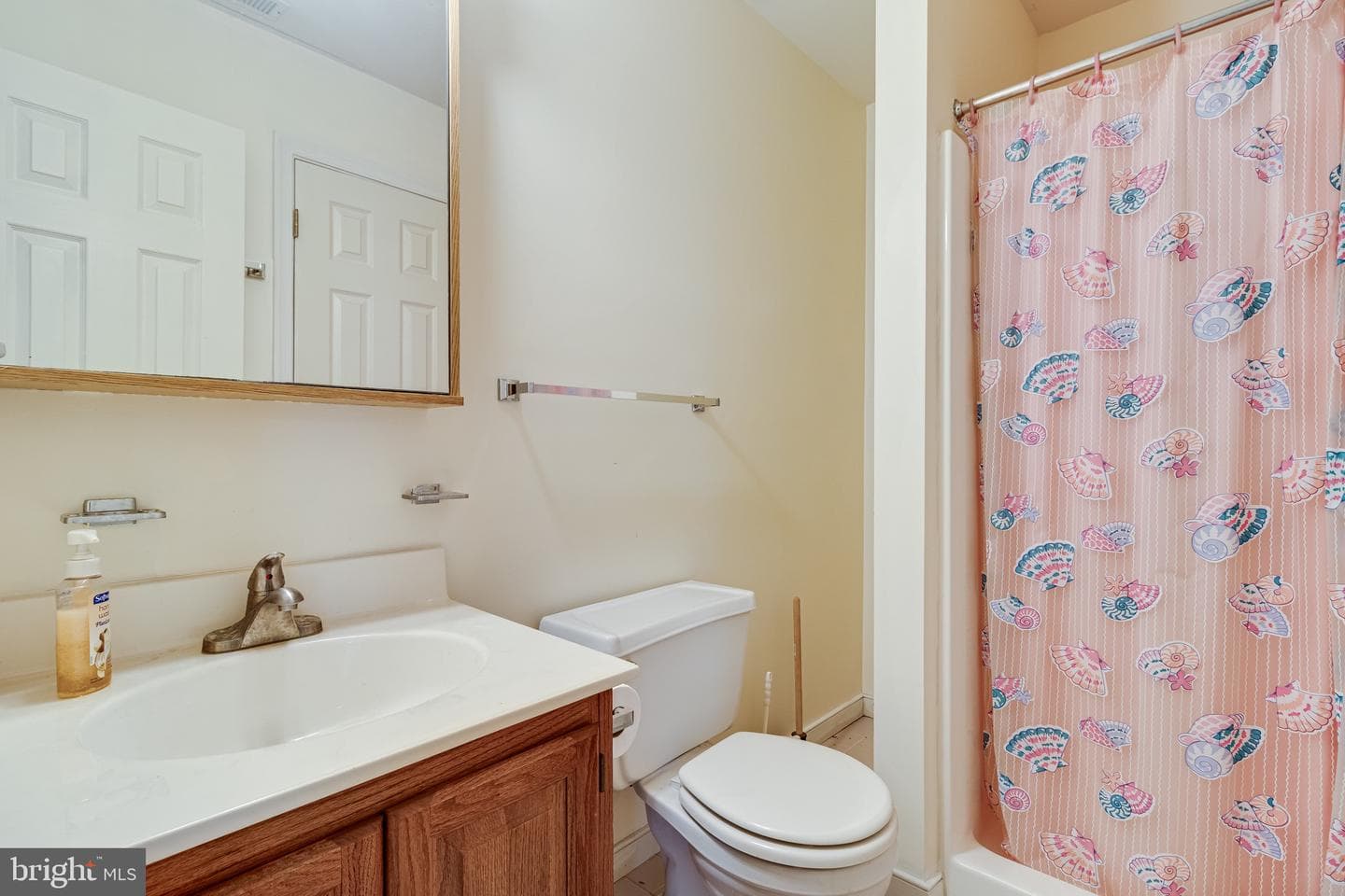 899 N Glebe Road photo 18