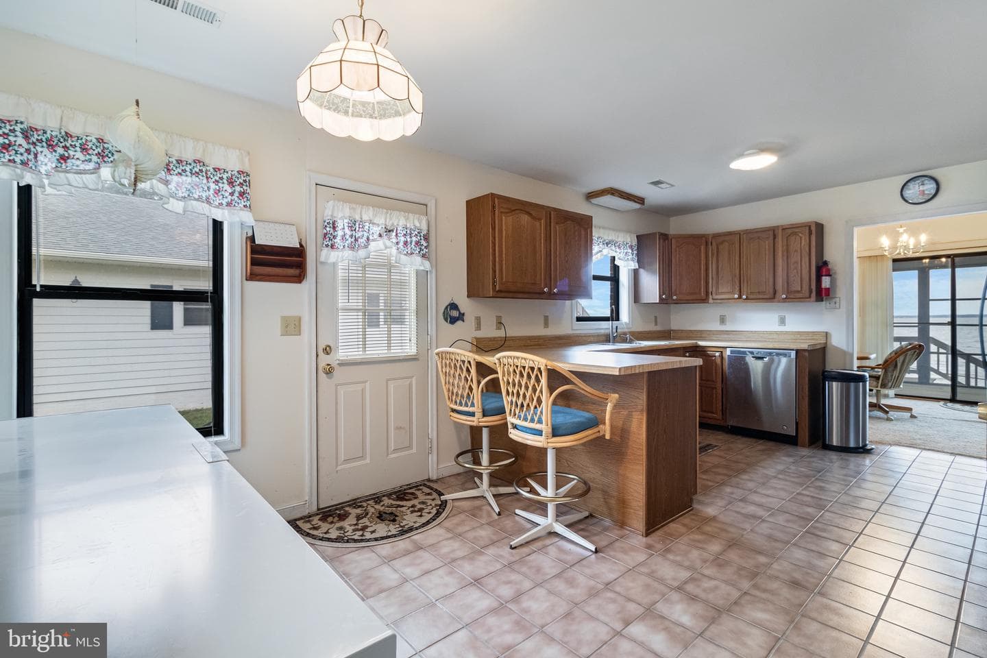 899 N Glebe Road photo 23