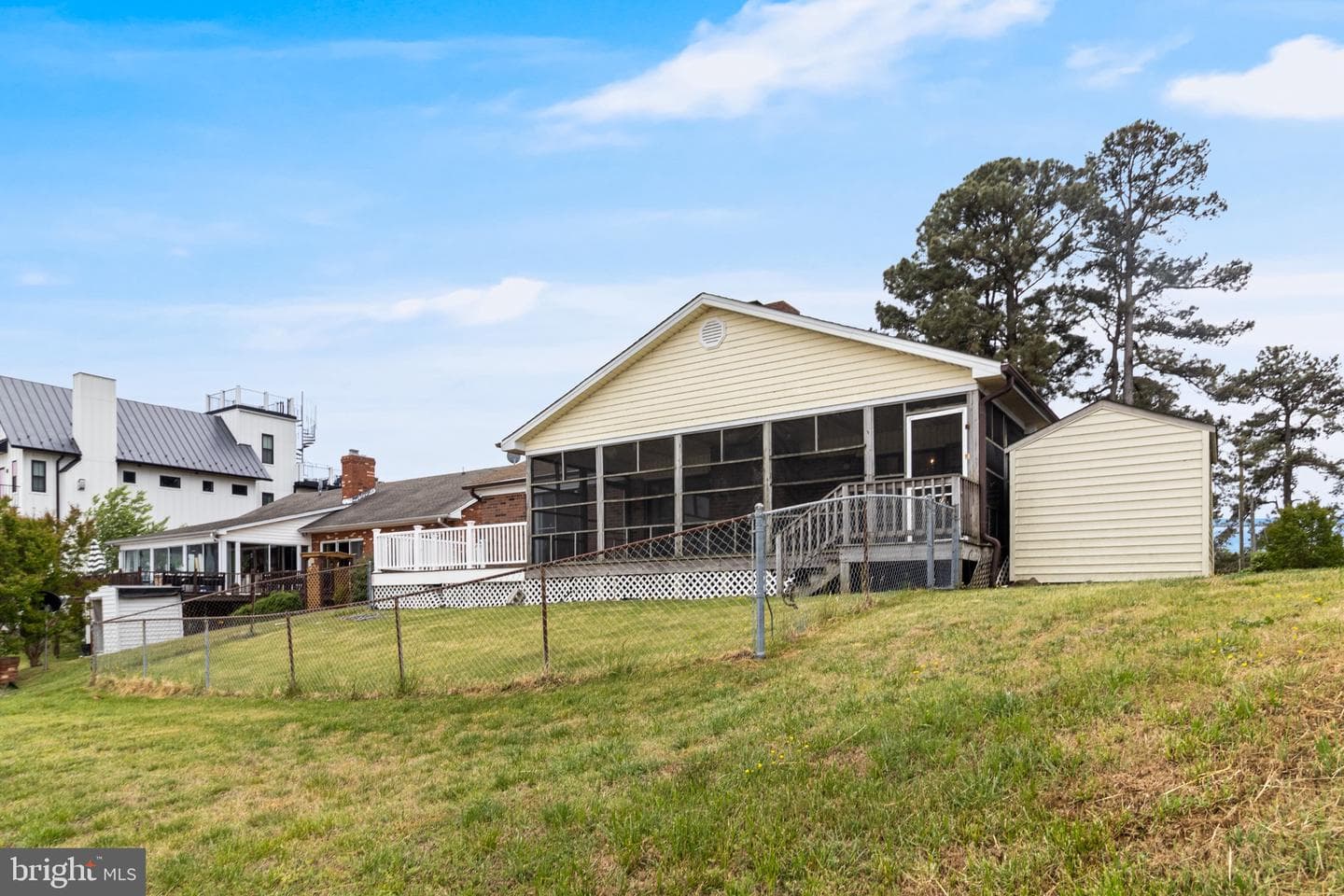 899 N Glebe Road photo 44