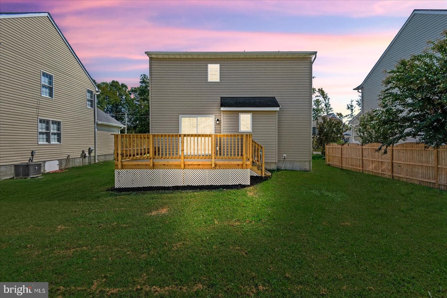 321 3rd Street photo 40