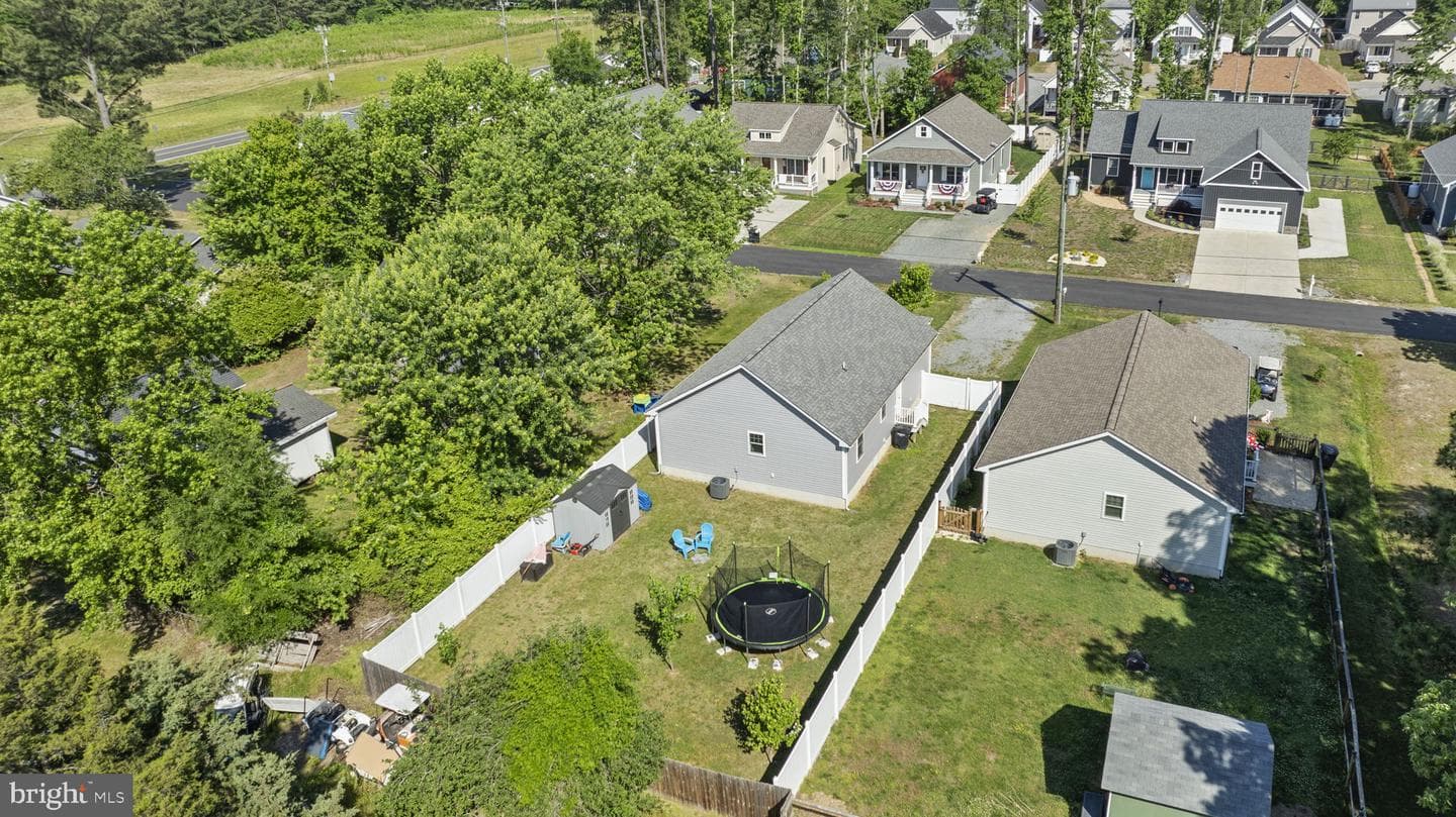 320 2nd Street photo 33
