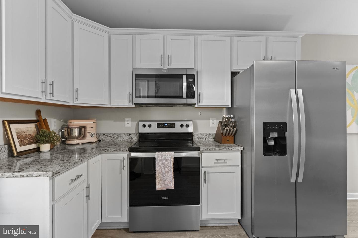 320 2nd Street photo 6