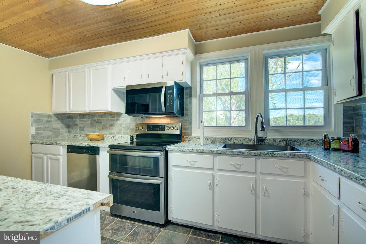 20532 Ridge Rd photo 31