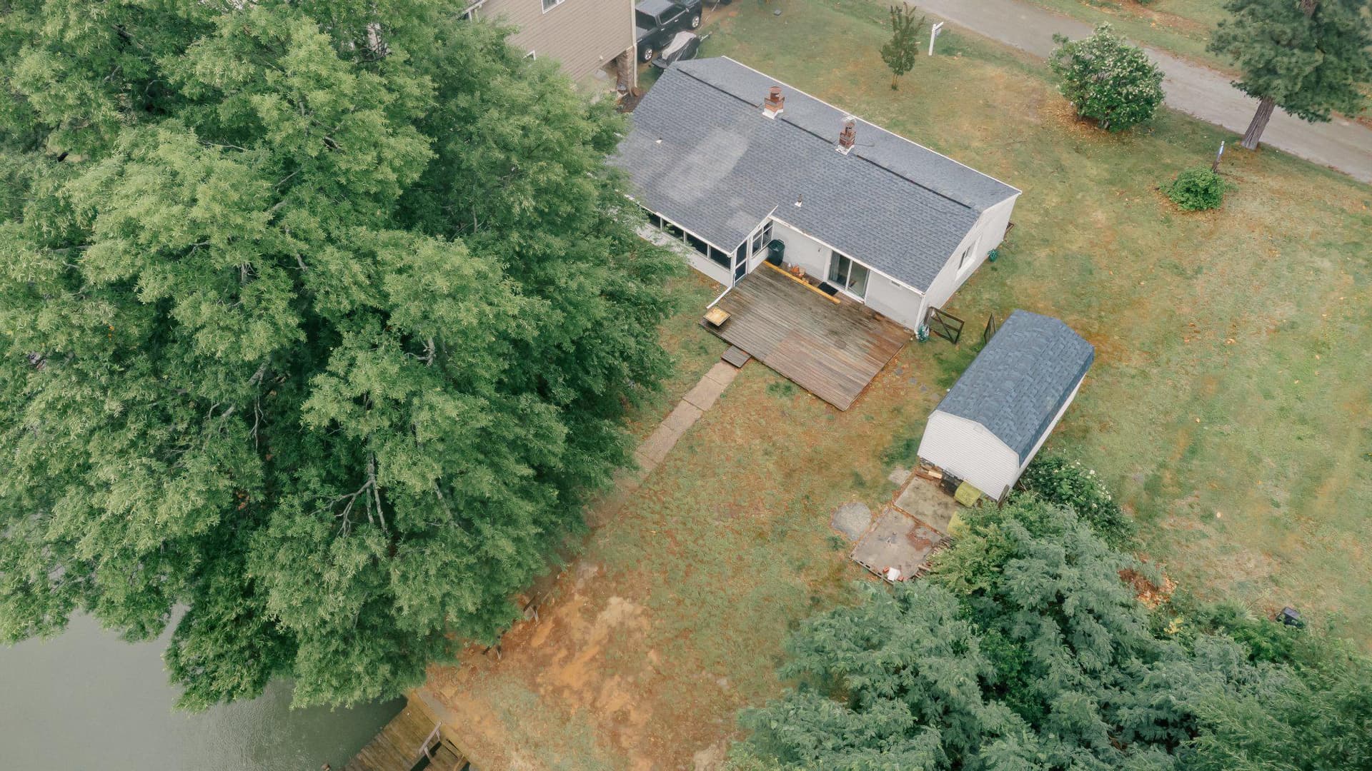 222 Shore Lane photo 9