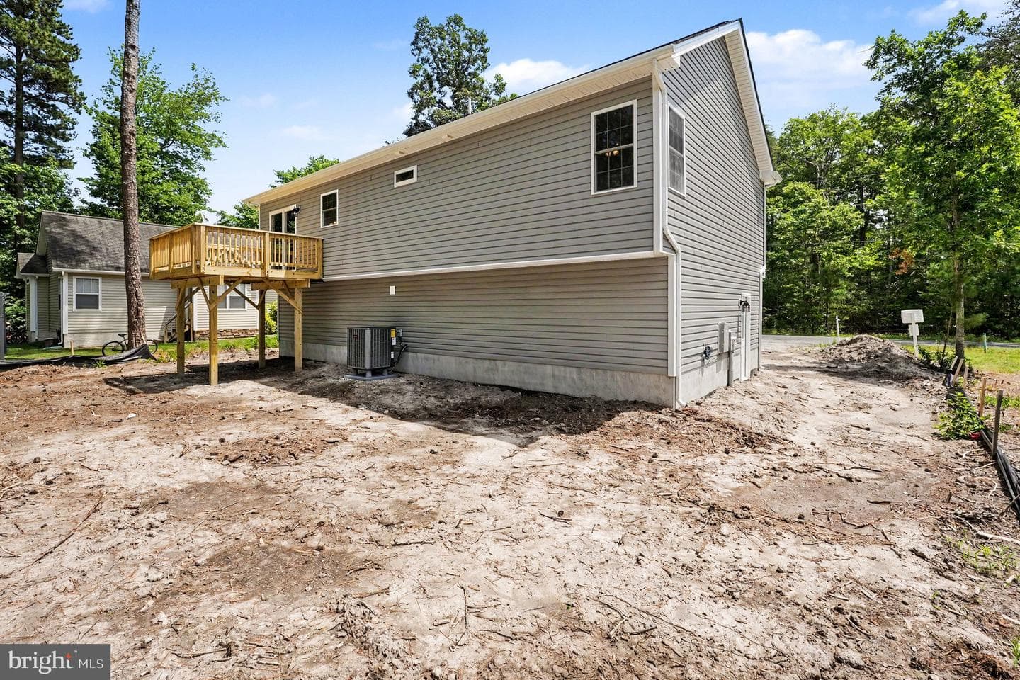 275 Greenway Dr photo 25