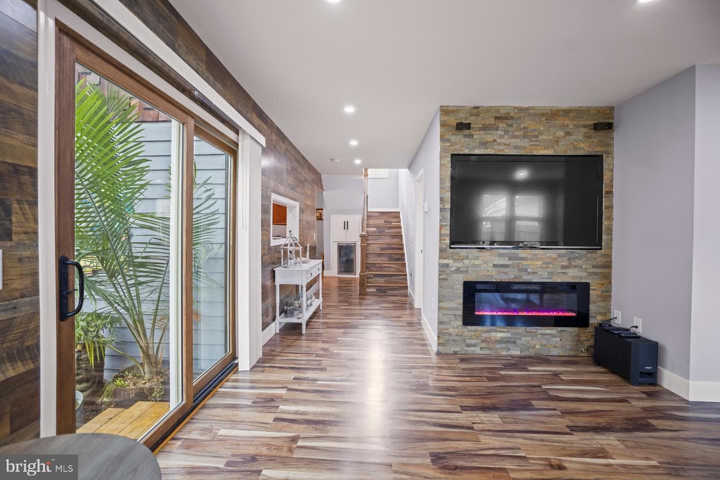 139 8th Street photo 18