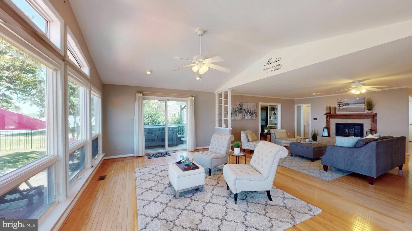651 Barracks Beach Drive photo 10