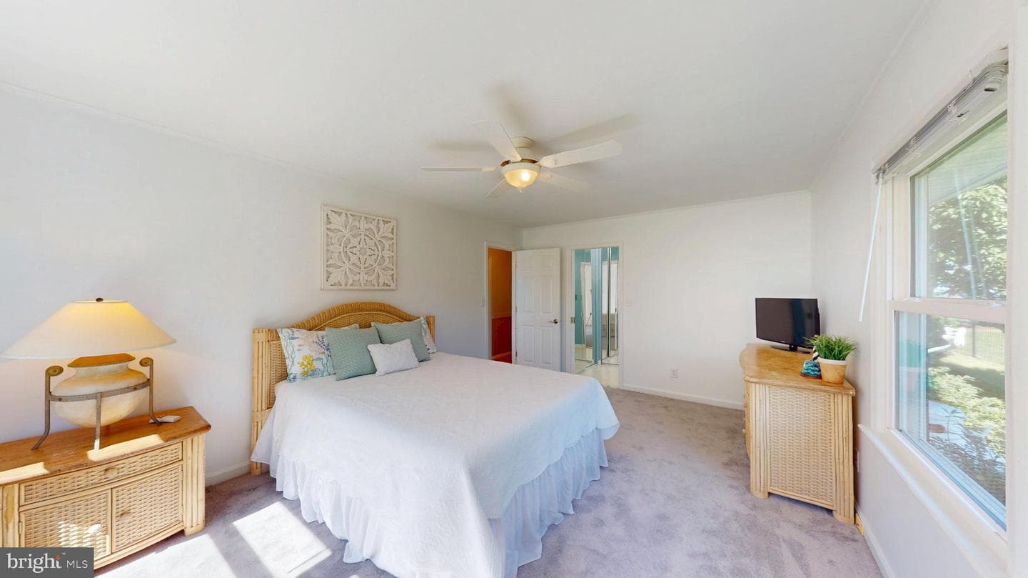 651 Barracks Beach Drive photo 33