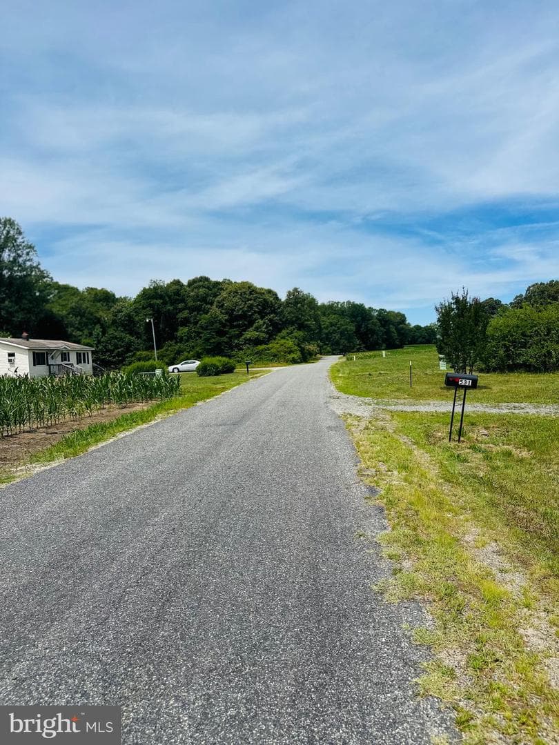 531 Lowe Dr photo 31