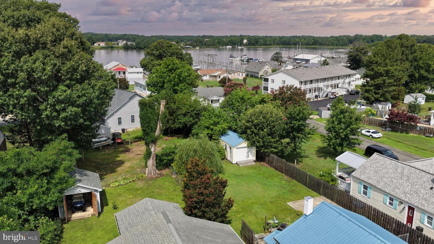 311 Marshall Avenue photo 45