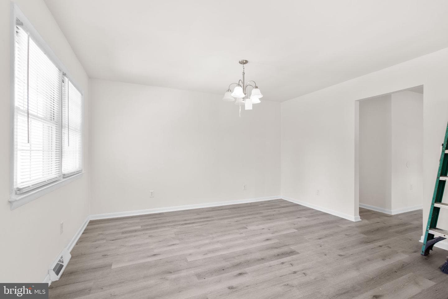 333 Santa Maria Avenue photo 13