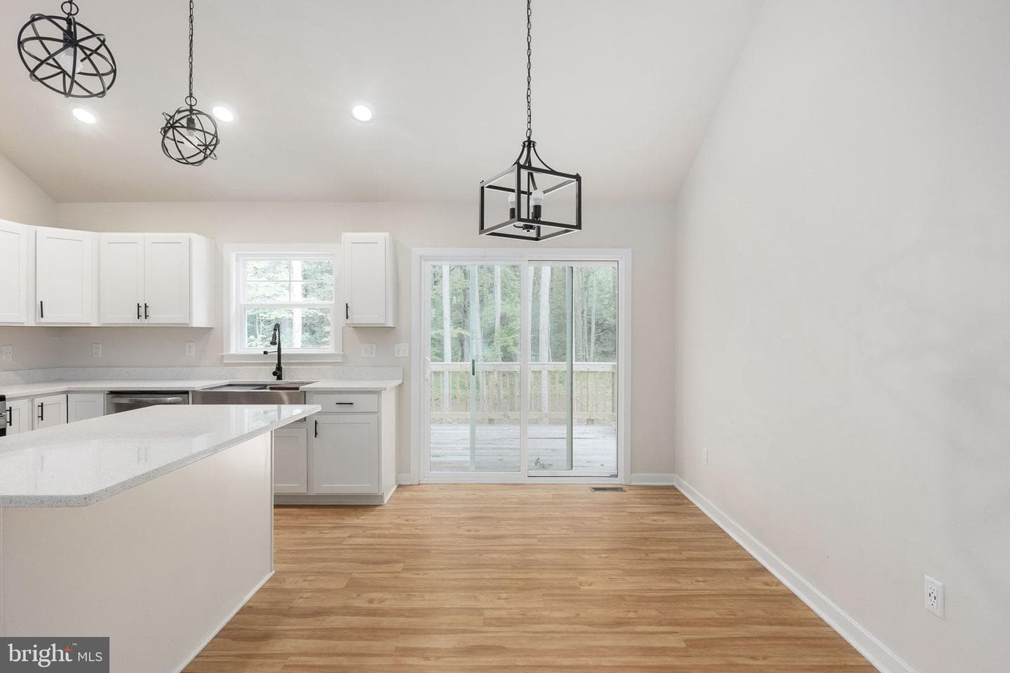 73 Azalea Way photo 16