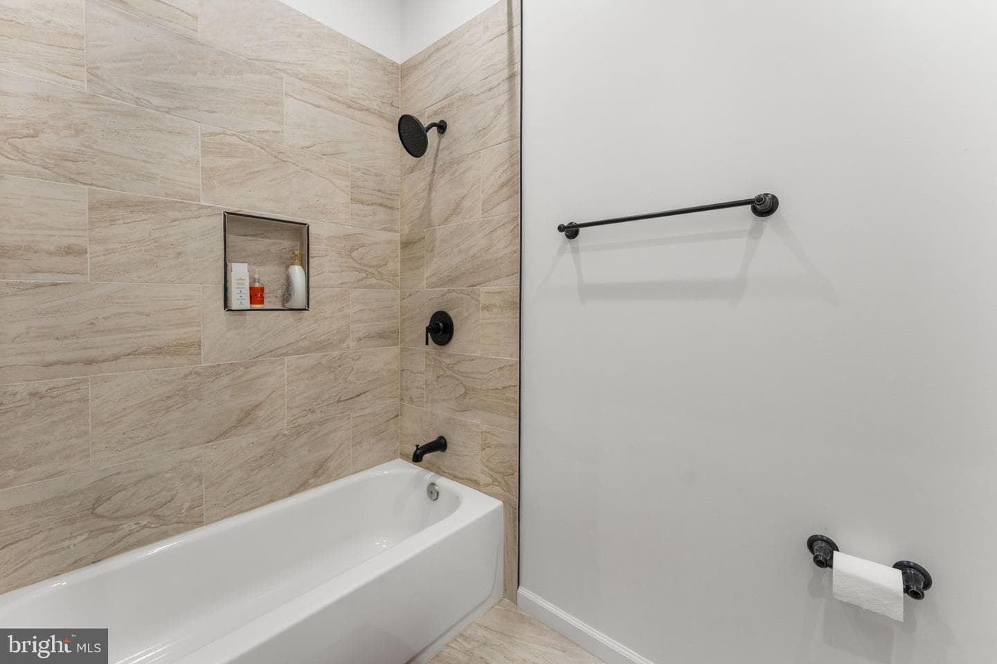 148 Matthews Cove photo 10