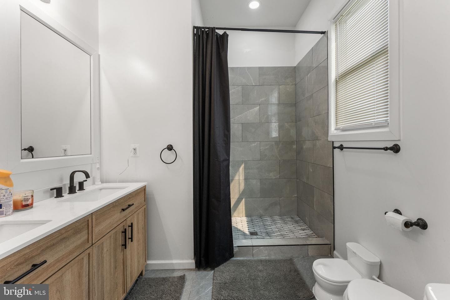 148 Matthews Cove photo 17