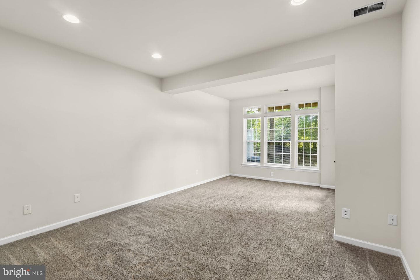 506 Monroe Point Drive photo 22