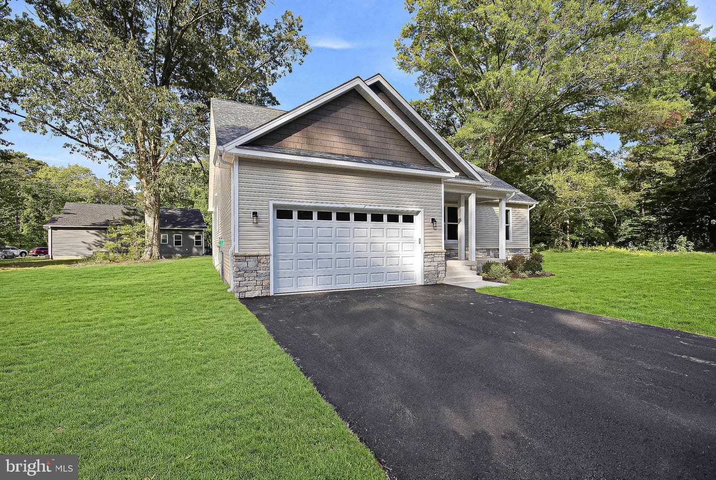 171 Lighthouse Ln photo 4