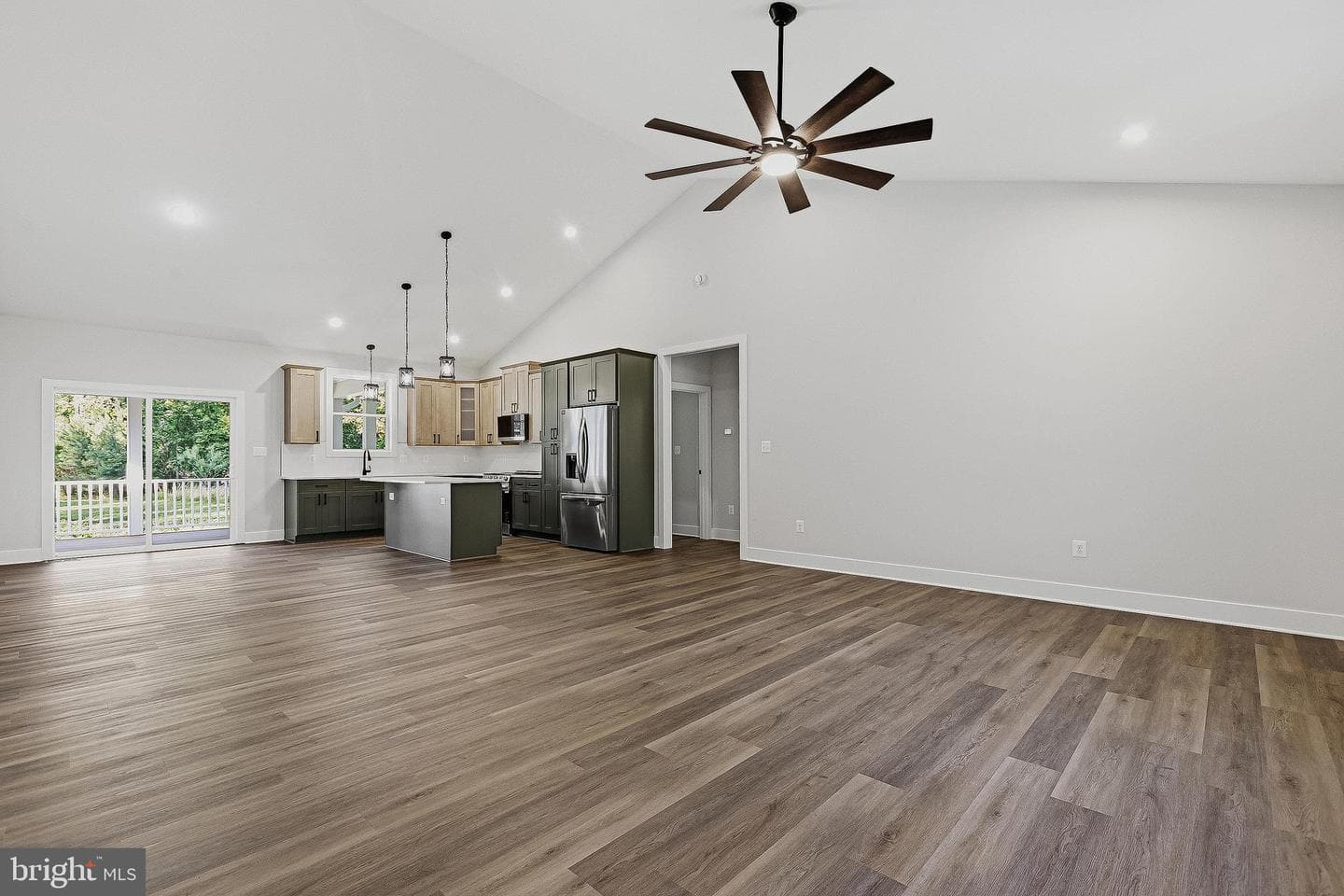 171 Lighthouse Ln photo 6